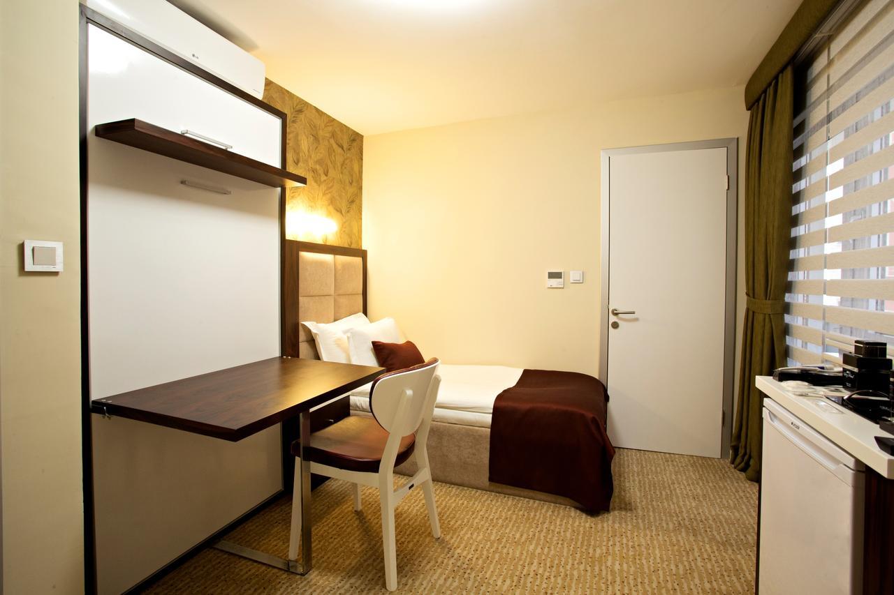 Endglory Hotel Corlu Bagian luar foto