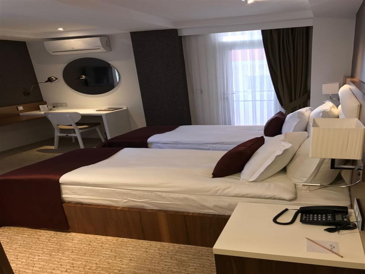 Endglory Hotel Corlu Bagian luar foto